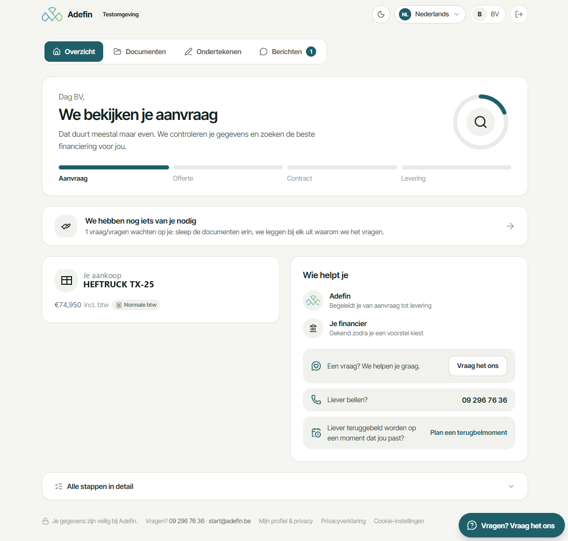 Klantenportaal met de voortgang van het dossier, de asset en wie erbij betrokken is.